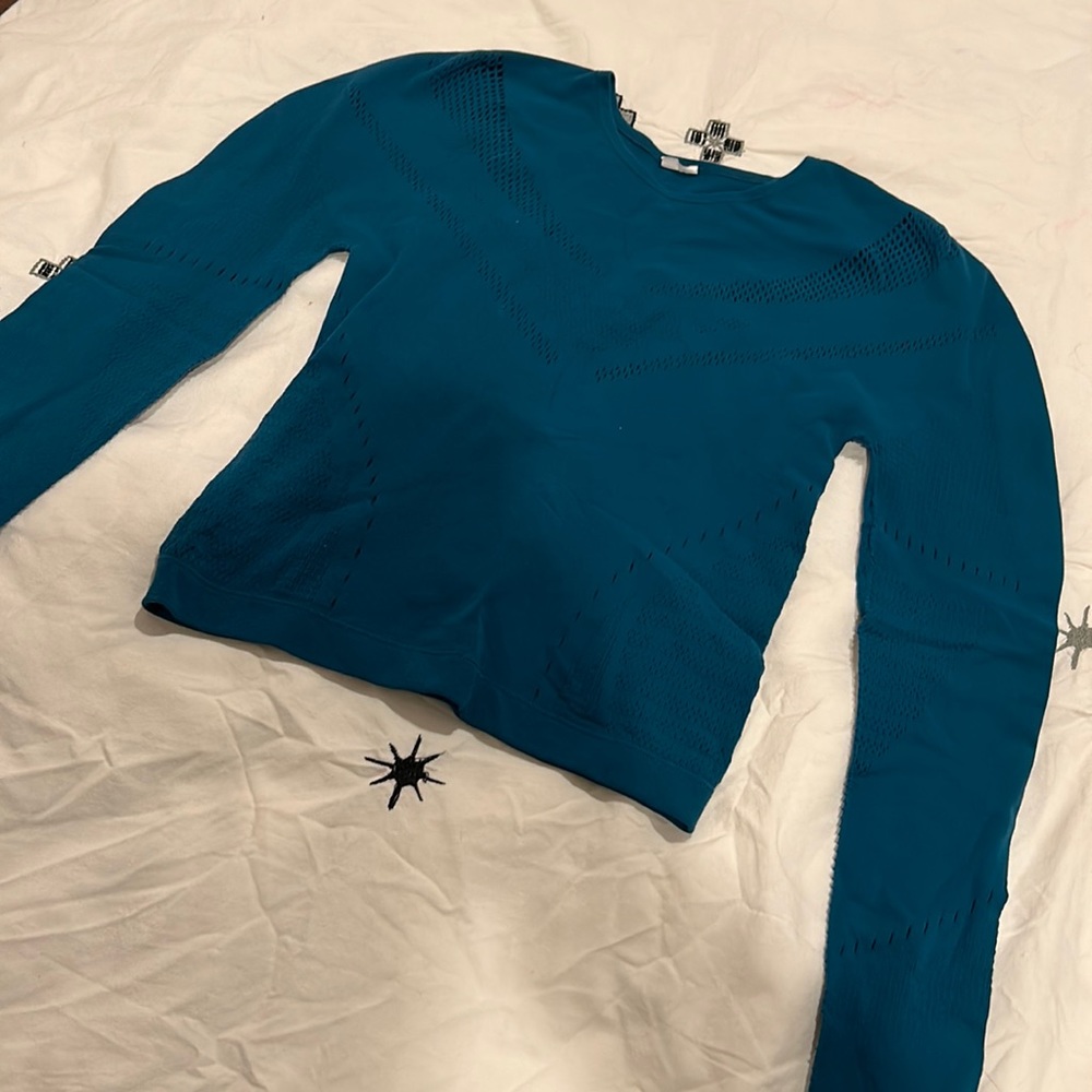 Fabletics Cropped TEAL Long Sleeve Top S